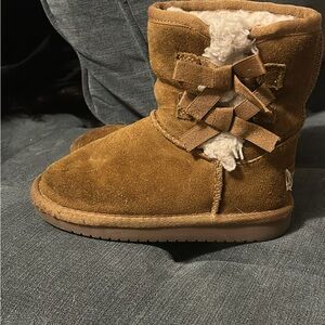 Koolaburra Tan Kids Boots with Bow Detail
